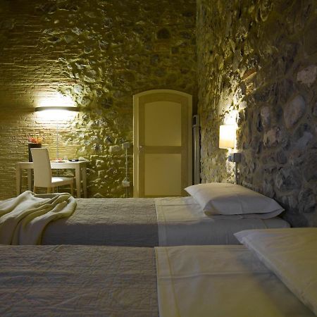 Poderi Firenze Guest House Cinigiano ภายนอก รูปภาพ