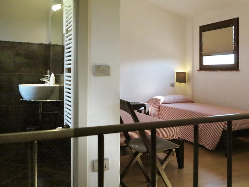 Poderi Firenze Guest House Cinigiano ภายนอก รูปภาพ